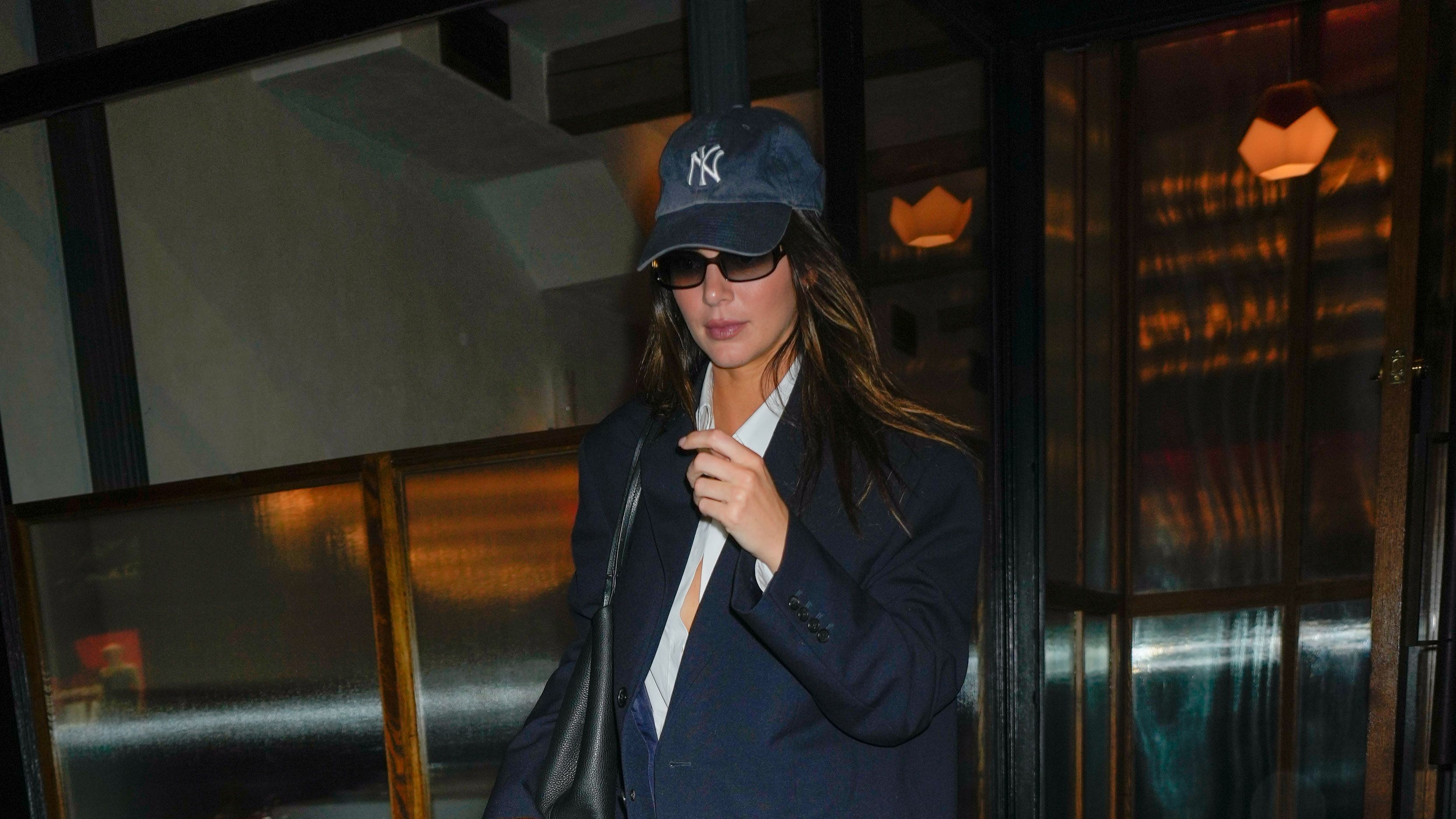 Gigi Hadid and Kendall Jenner look cool in New York