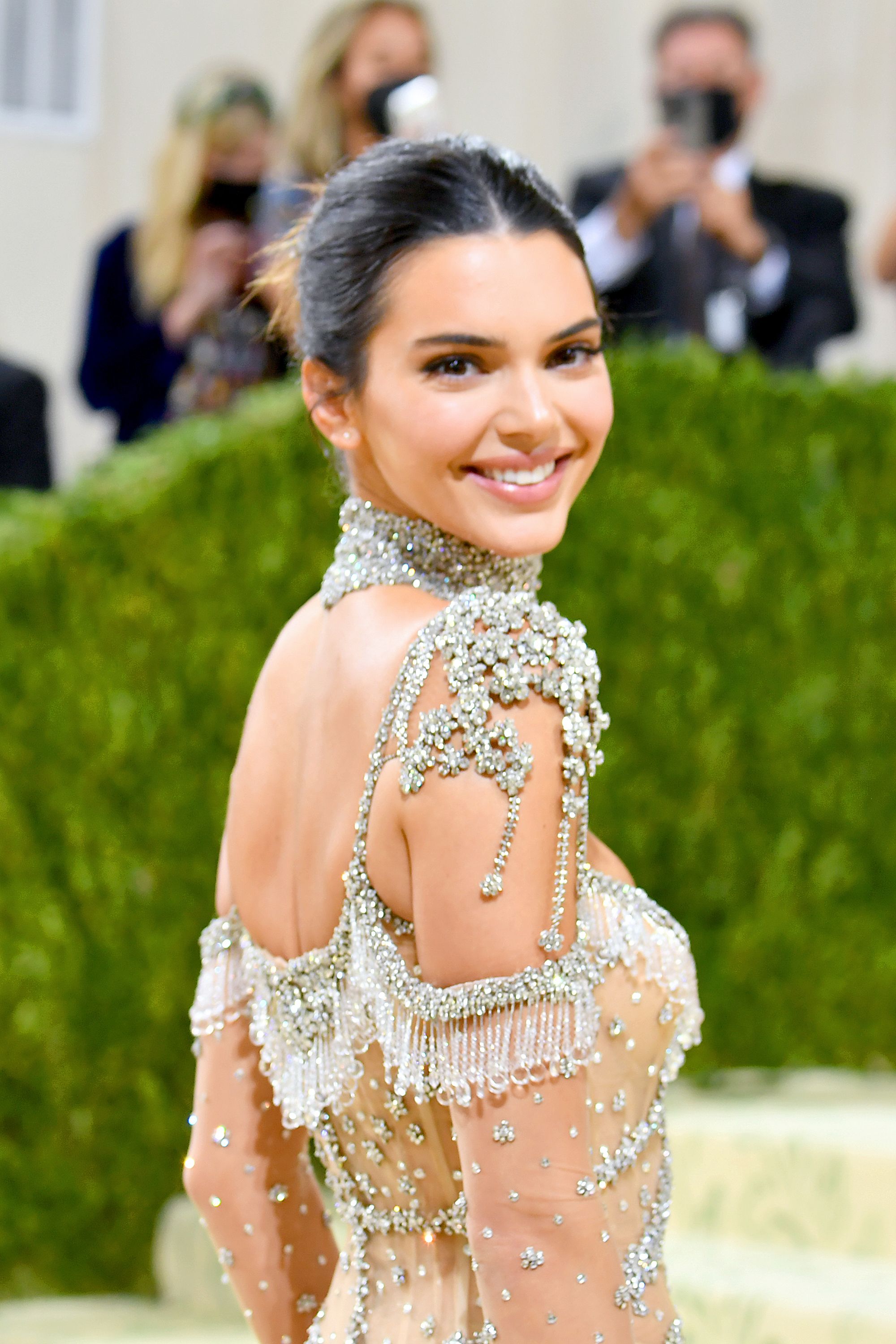 Kendall Jenner's Met Gala 2021 Dress: Photo – Hollywood Life