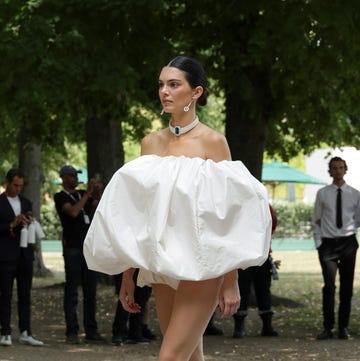 "le chouchou" jacquemus' fashion show runway at chateau de versailles