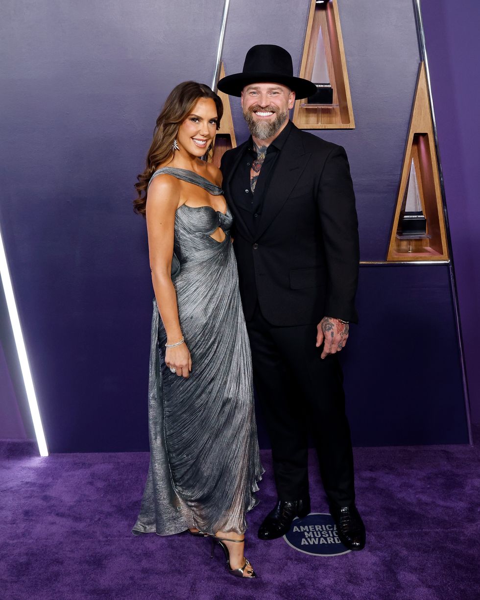 2025 american music awards arrivals