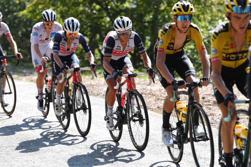 Kenny Elissonde (left, in blue sleeves) and Richie Port (right, in blue sleeves) of Trek-Segafredo during Stage 15 of the Tour de France.