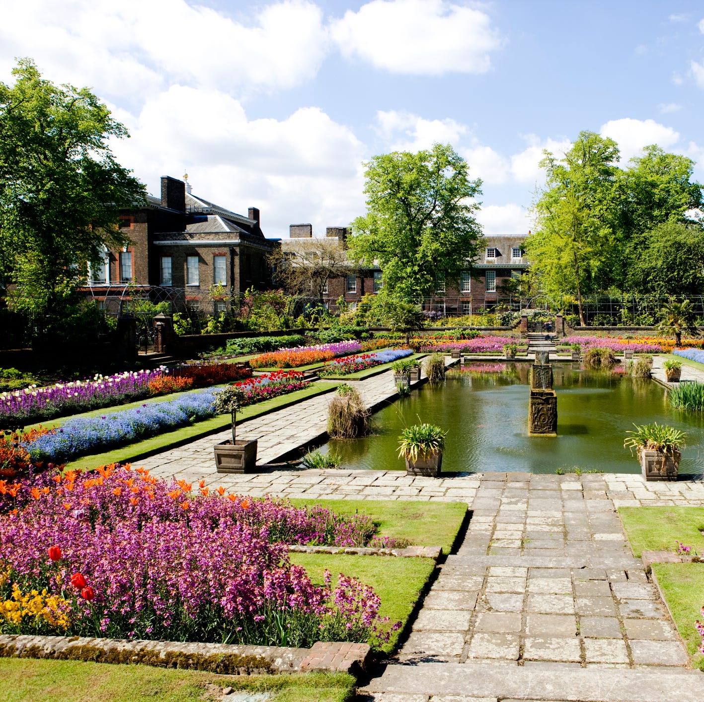 Kensington Palace Sunken Gardens