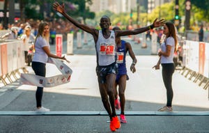 kibiwott kandie cruza victorioso la línea de meta de la san silvestre de sao paolo