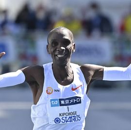 topshot marathon athletics jpn