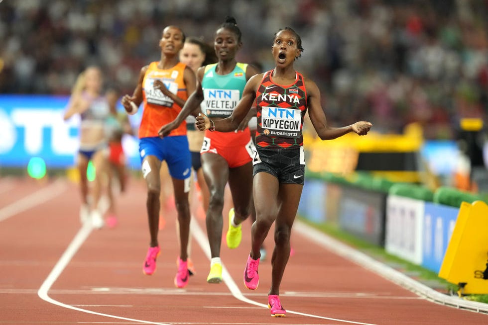 faith kipyegon gana los 1500 metros del mundial de atletismo de budapest 2023