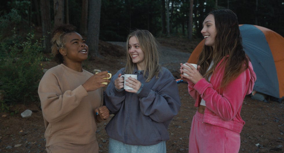 kerrice brooks as ro, maisy stella as elliott, and maddie ziegler as ruthie in my old ass photo courtesy of amazon studios