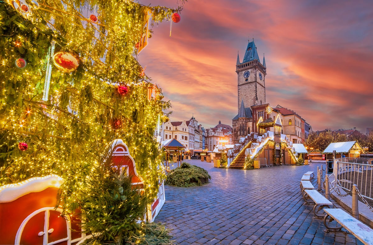 Kerst 2024 in Praag kerstmarkten, schaatsen en nog veel meer