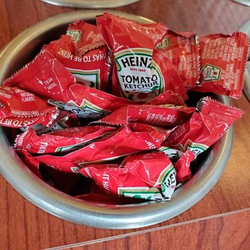 close up of container of heinz brand ketchup packets in restaurant setting, lafayette, california, november 6, 2020 photo by smith collectiongadogetty images