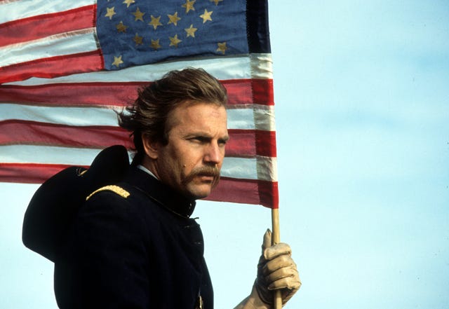 Actor Kevin Costner poses for a portrait. March 2001 at the Ritz News  Photo - Getty Images