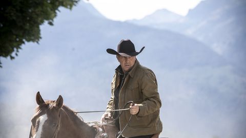 preview for Everyone is Loving Paramount Network's "Yellowstone"