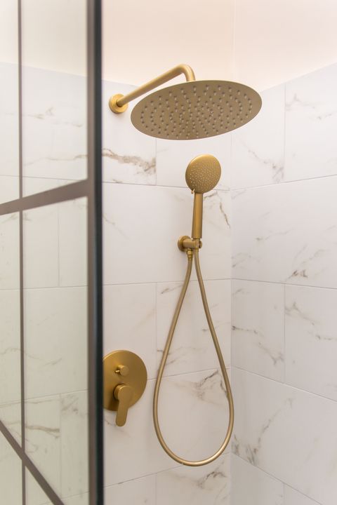 shower fixture in gold