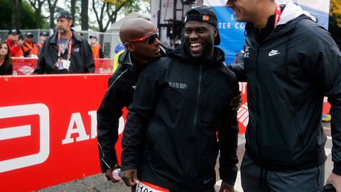 preview for Kevin Hart Finishes Second Marathon, Performs Show 600 Miles Away