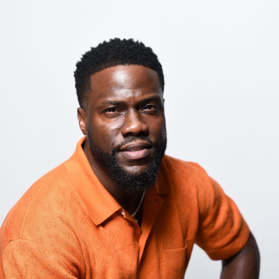 kevin hart in an orange shirt