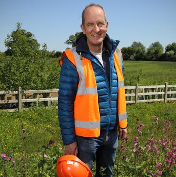 kevin mccloud, grand designs the street