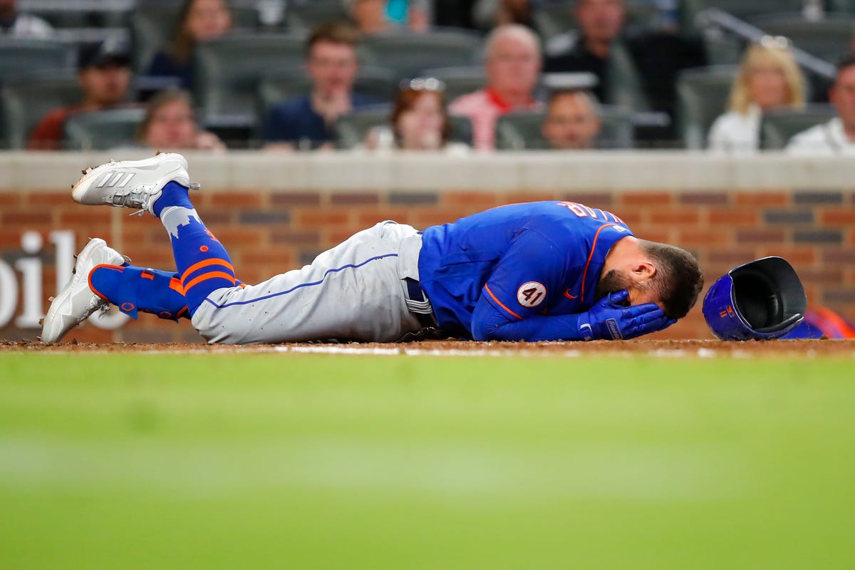 Mets' 'legend' Kevin Pillar cracks joke about bloody beaning