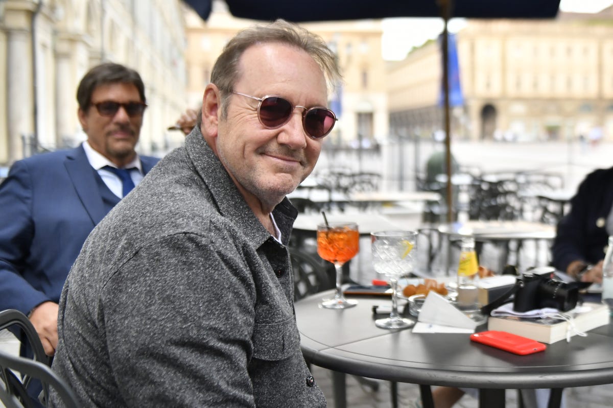 Kevin Spacey recibe una multa de MRC por abusos sexuales