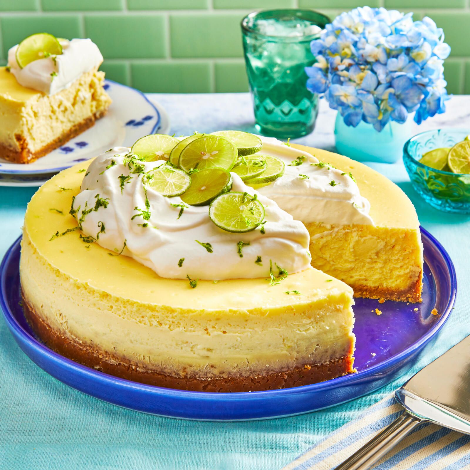 No-Bake Key Lime Cheesecake Recipe (With Video and Step by Step)