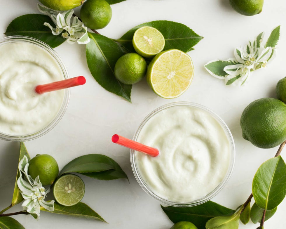 Key lime, Lime, Persian lime, Food, Ingredient, Plant, Basil, Citrus, Lemon basil, Fruit, 
