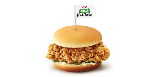 Food, Dish, Junk food, Cuisine, Fast food, Hamburger, Veggie burger, Ingredient, Cheeseburger, Finger food, 