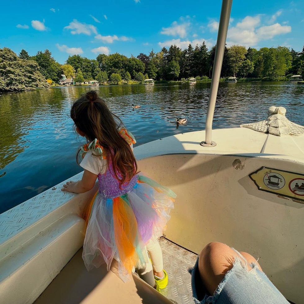 Gigi Hadid Posts New Summer Pics of Daughter Khai