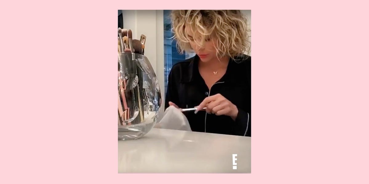 Khloé Kardashian Gives Rare Look at Her Natural Curly Hair