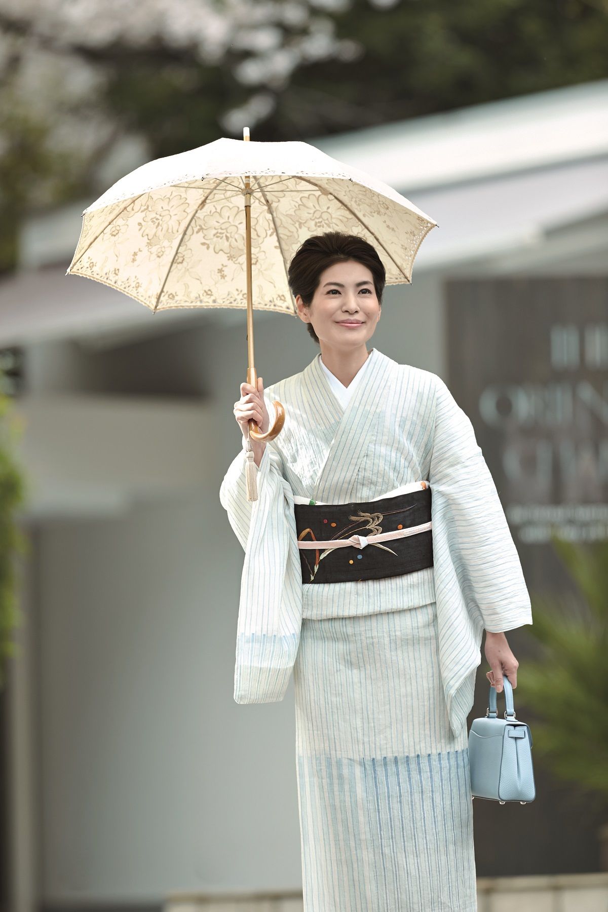 着物月花 品のある花 十日町夏大島 紗紬 未使用品 正絹 夏着物 夏紬 ...