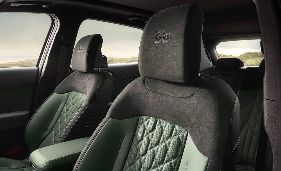 2024 Kia Sportage 30th Anniversary Edition Combines Black Trim With Green  Interior