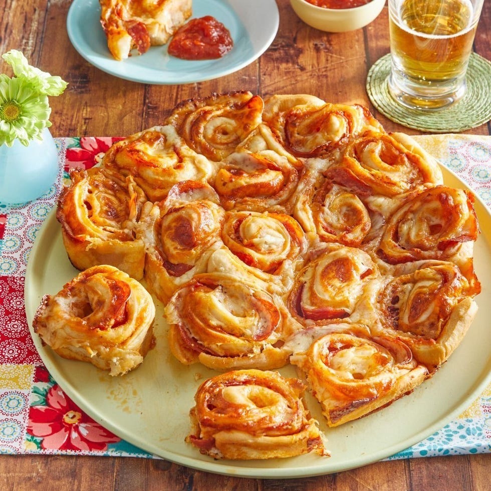 kid friendly recipes pepperoni pizza rolls