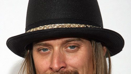 https://hips.hearstapps.com/hmg-prod/images/kid_rock_photo_by_valerie_macon_afp_getty_79695840.jpg?crop=1xw:0.5625xh;center,top&resize=1200:*