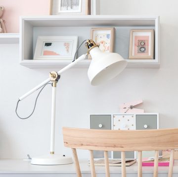 kids desk with white lamp