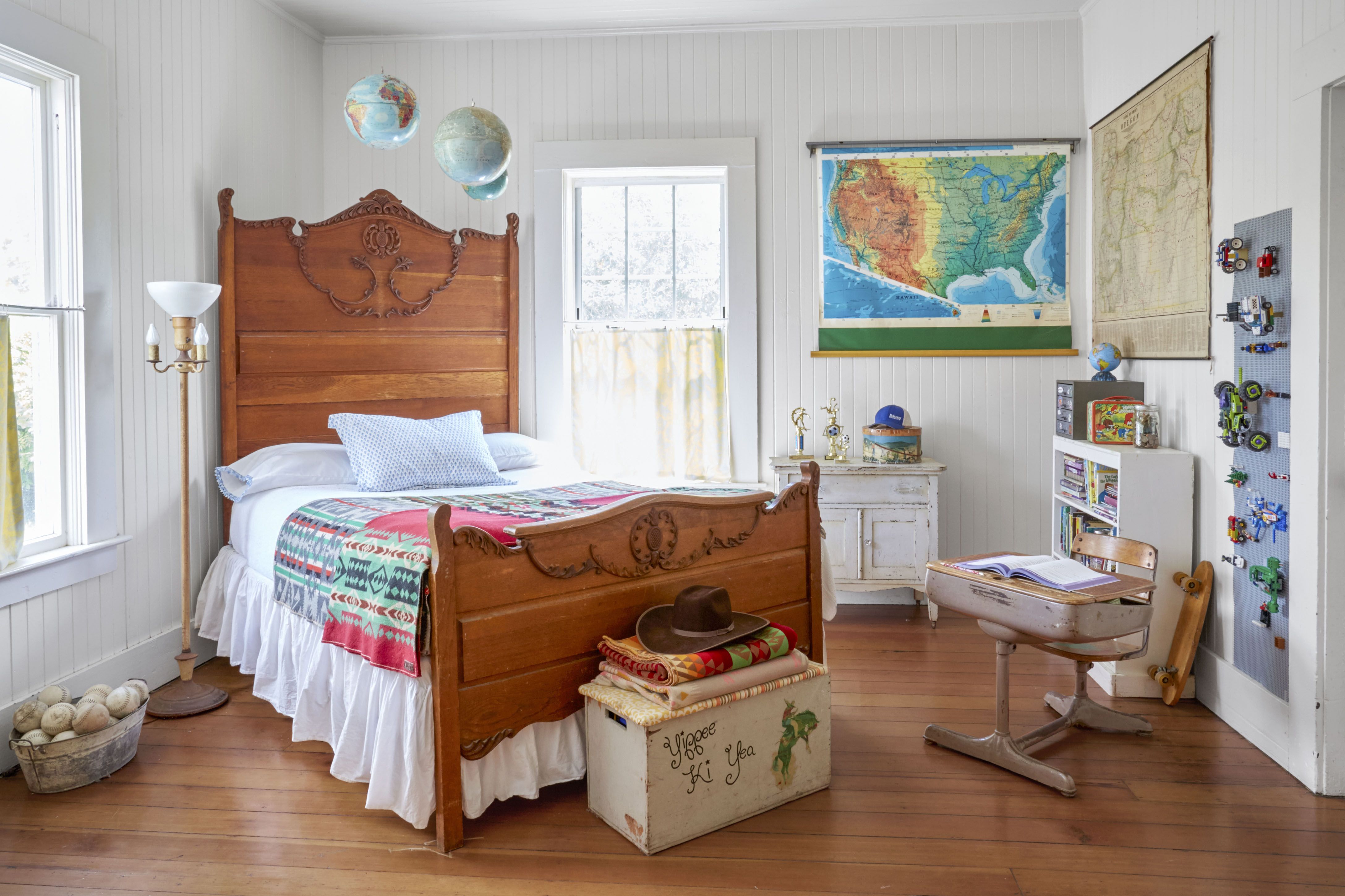 22 Kids Desk Ideas Study Tables and Chairs for Kidse