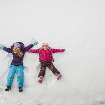 kids in snow snow day