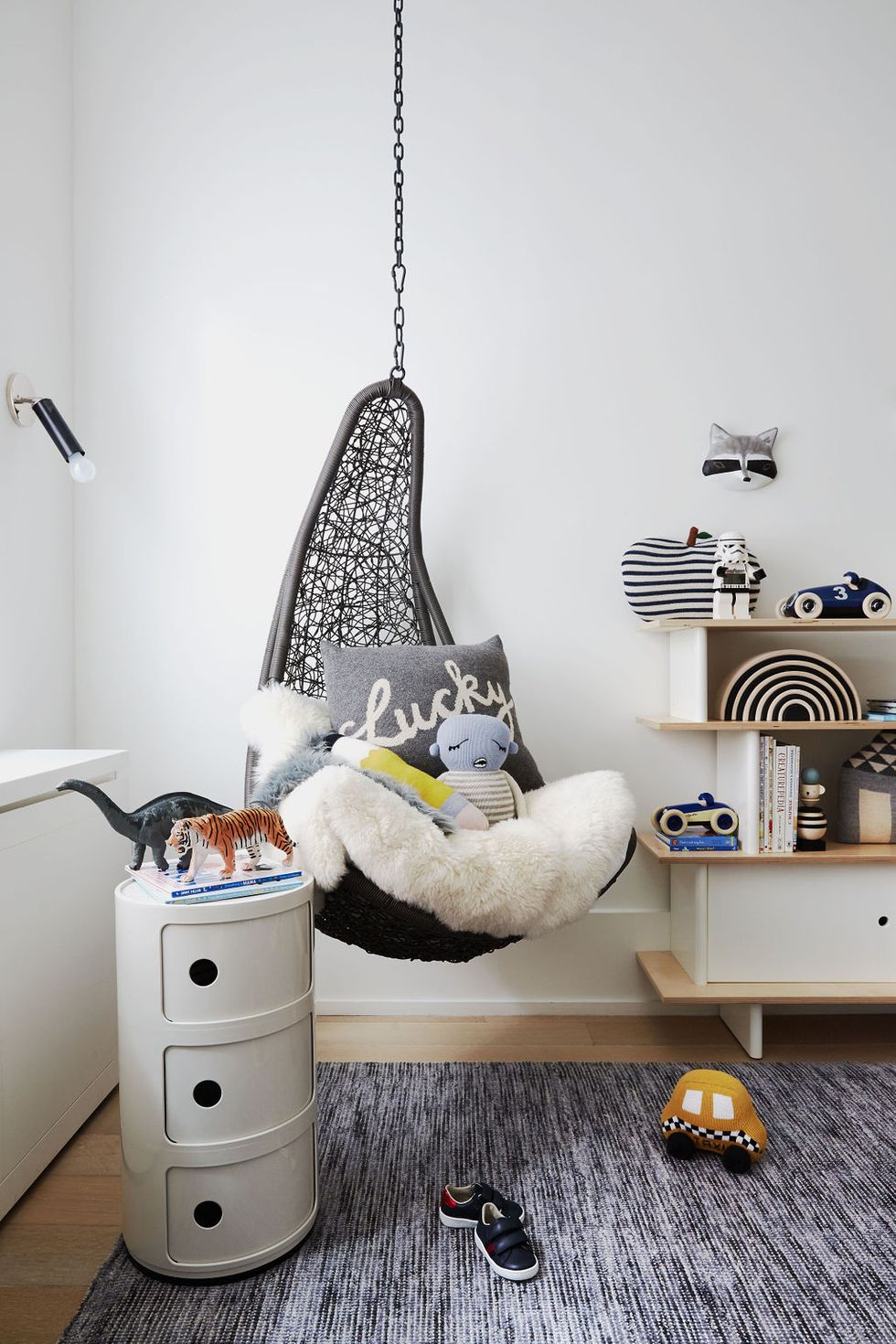 kids room with swing