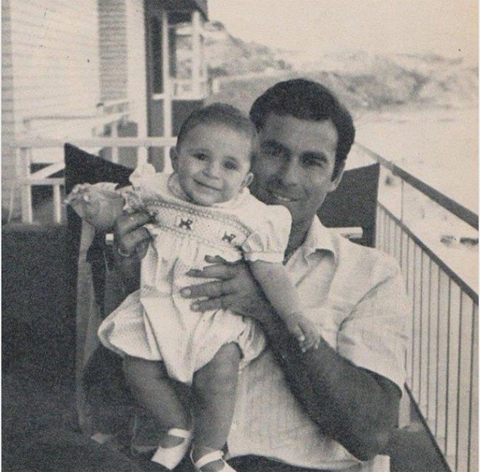 kiko rivera de pequeño junto a paquirri