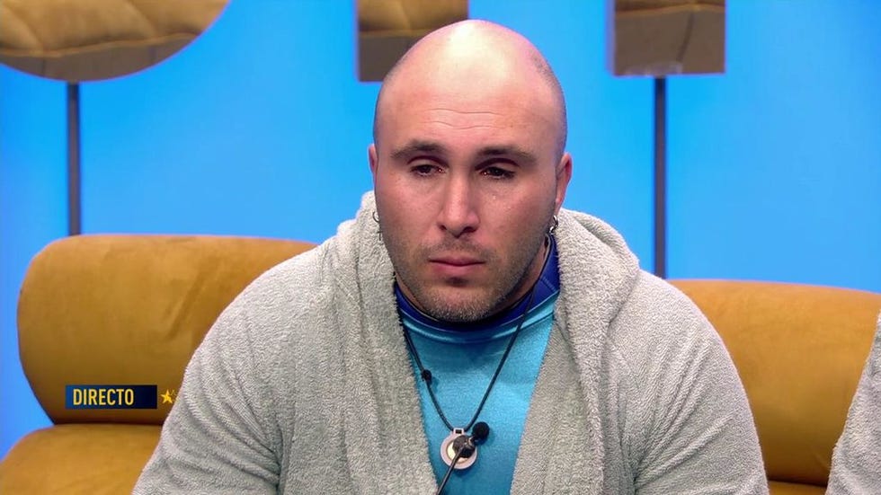 Kiko Rivera recibe en GH DÚO la noticia del nacimiento de su sobrino Curro, hijo de Fran Rivera y Lourdes Montes