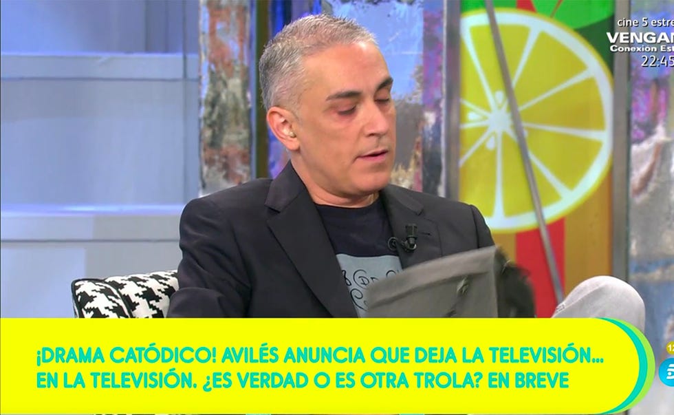 kiko hernández abandona, muy afectado, el plató de 'sálvame'