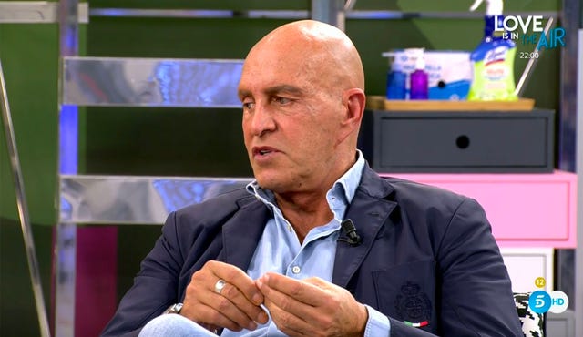 kiko matamoros vuelve a 'sálvame' tras superar el coronavirus