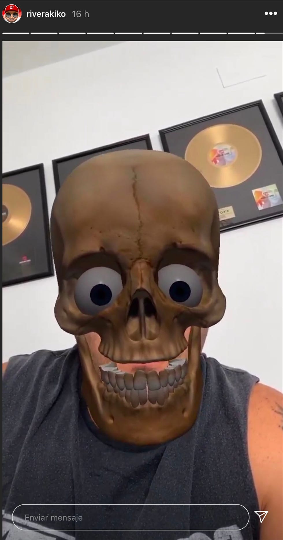 kiko rivera bromea sobre su mejoría con un filtro de calavera