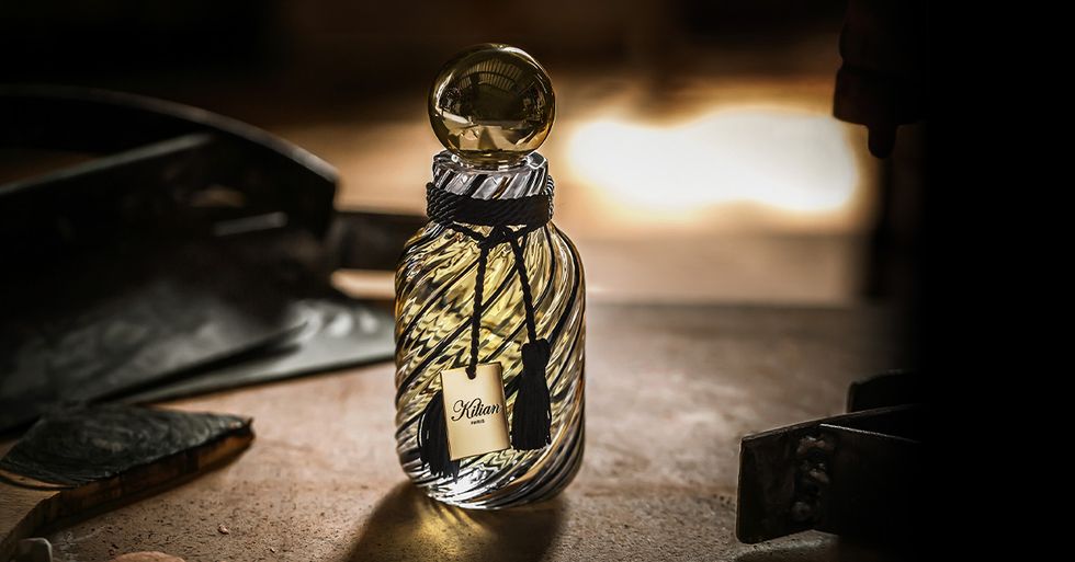 金字塔頂端夢幻香氛盤點：lv《香水圖集》、嬌蘭個人訂製香、kilian paris古法工藝瓶等，行家等級的奢華香氛魅力在哪裡？