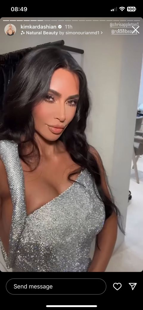 Kim Kardashian zu Weihnachten