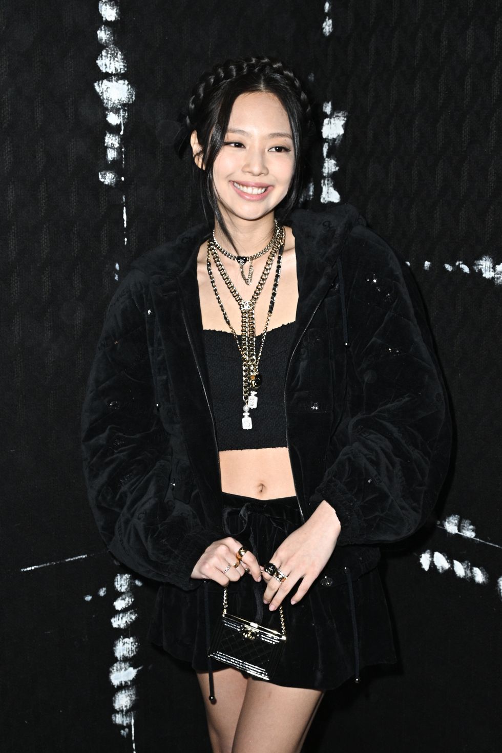 Blackpink's Jennie Wears Crop Top and Micro Skirt to Chanel's Paris ...