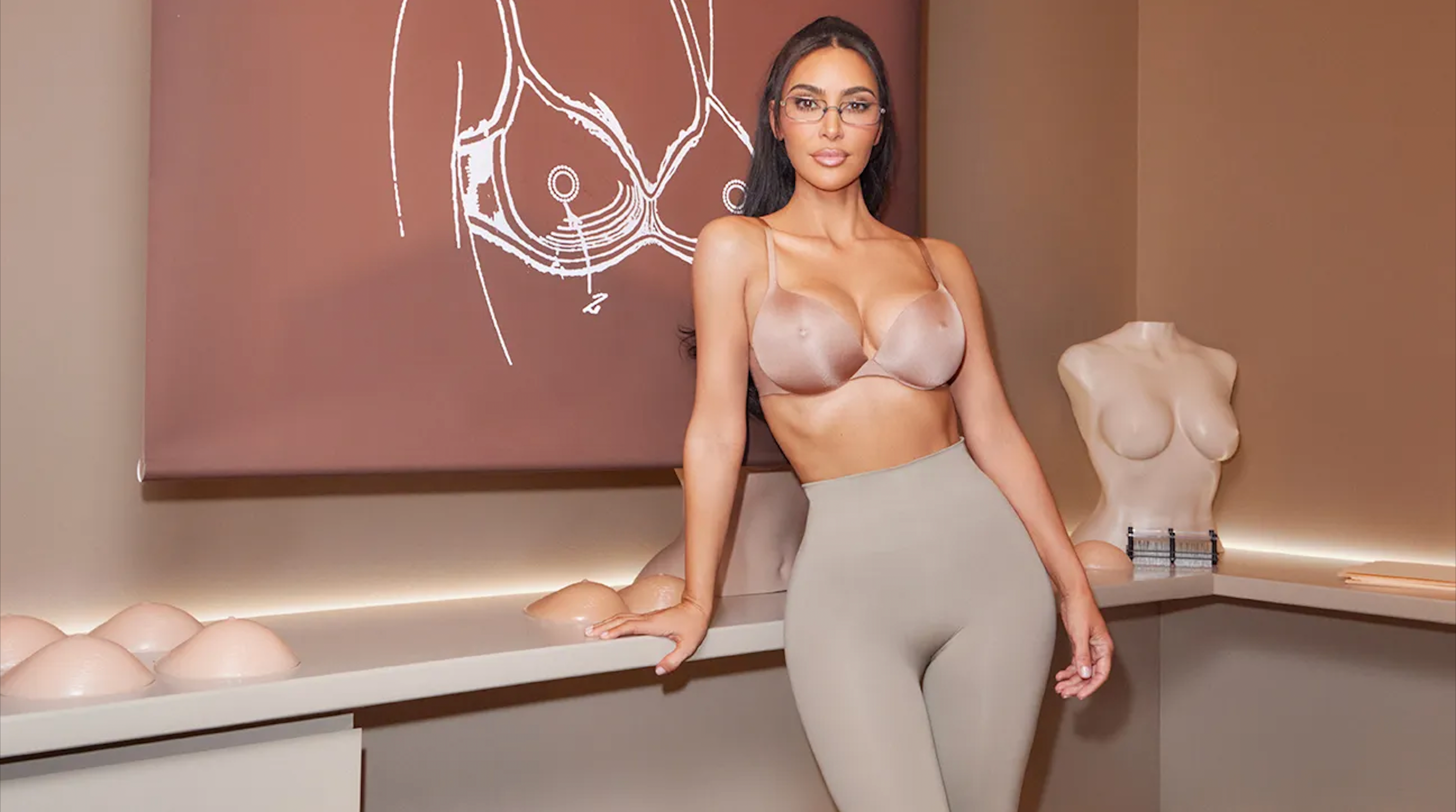 Comfortable Stylish Big Boobs See Through Bras Deals