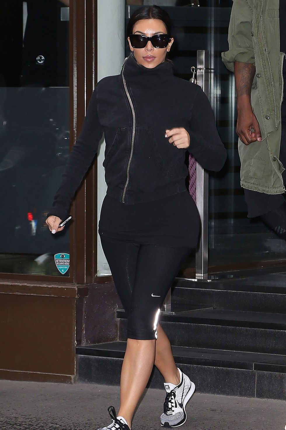 Kim Kardashian at the gym - Endomorph body type