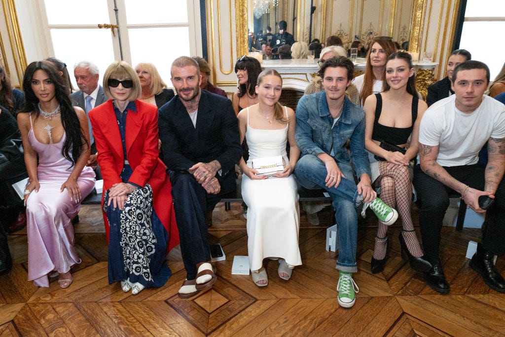 Victoria Beckham y sus sandalias de Louis Vuitton