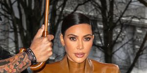 kim kardashian fans slam disrespectful 'kanye west's way better' jibe from heckler