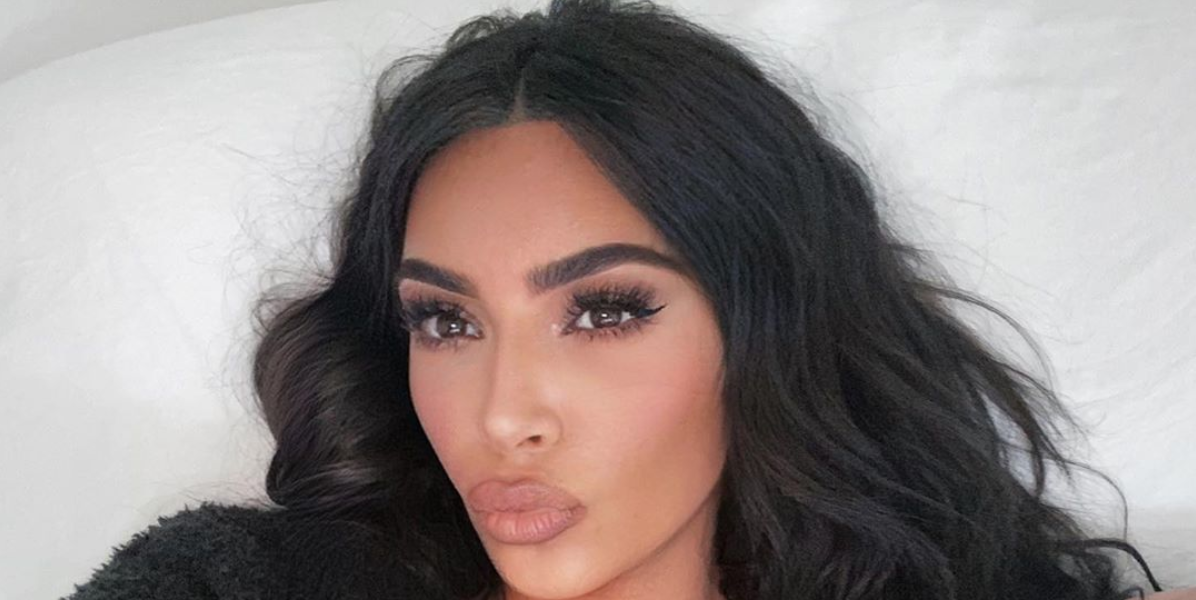 Kardashian/Jenner Photoshop Fails – Every Time Kim Kardashian Got