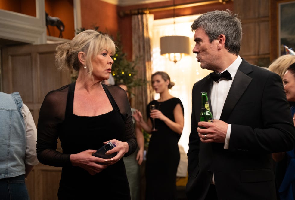 kim tate, cain dingle, emmerdale