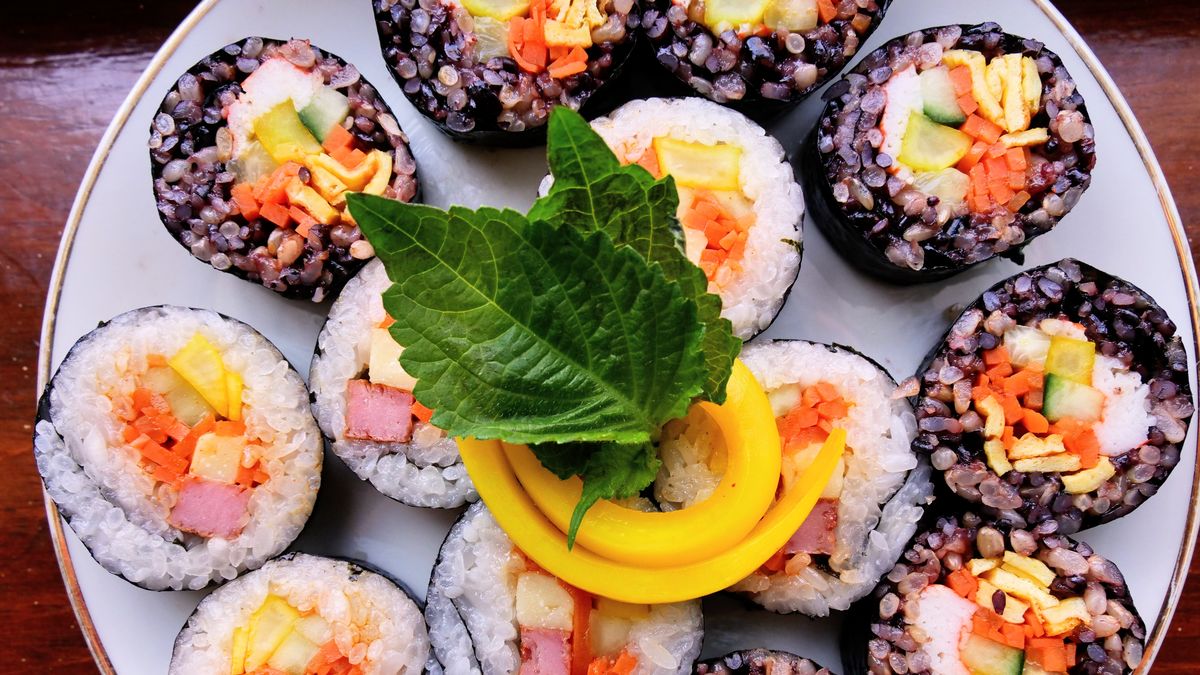 preview for You Can Roll Anything Into This Customizable Kimbap