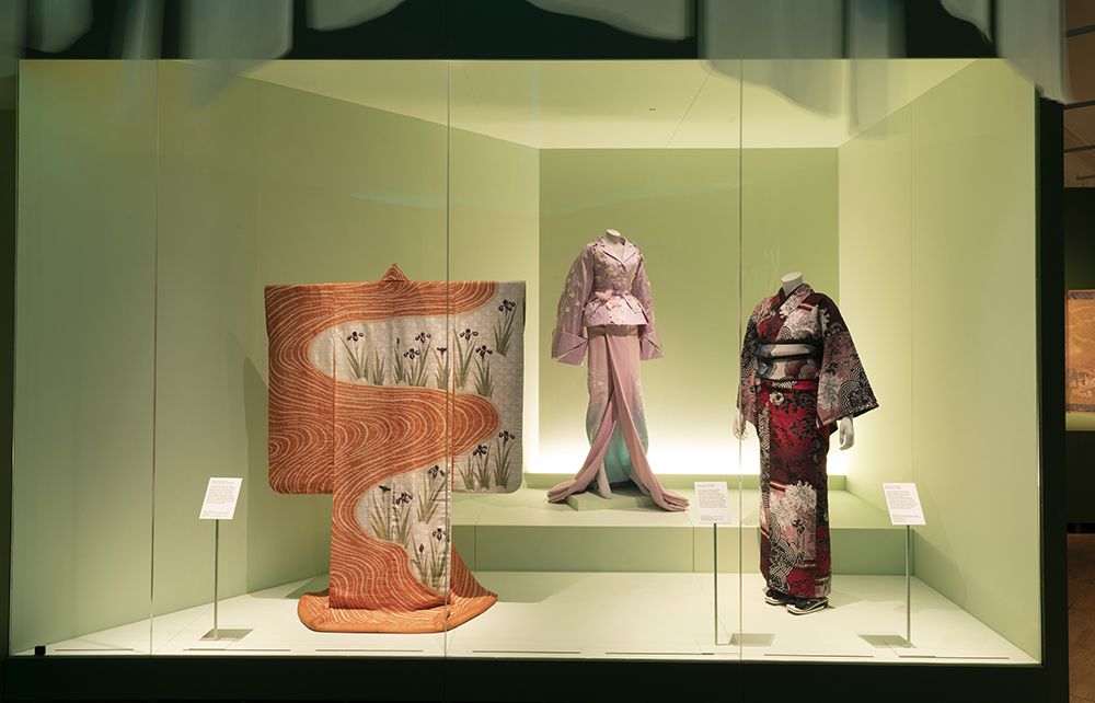 Fascination Japan: il Giappone, i suoi kimono e colori in mostra a Vienna