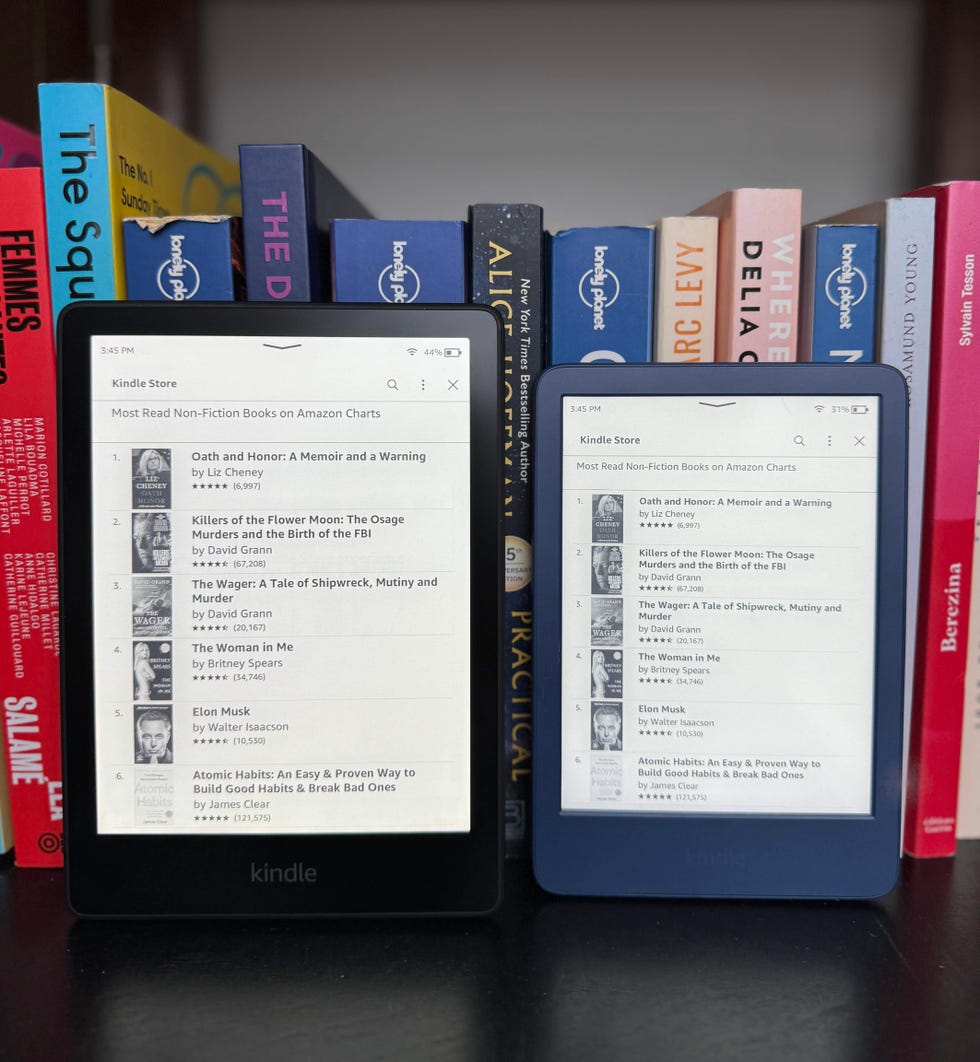 Kindle vs. Kindle Paperwhite Which One Should You Buy?